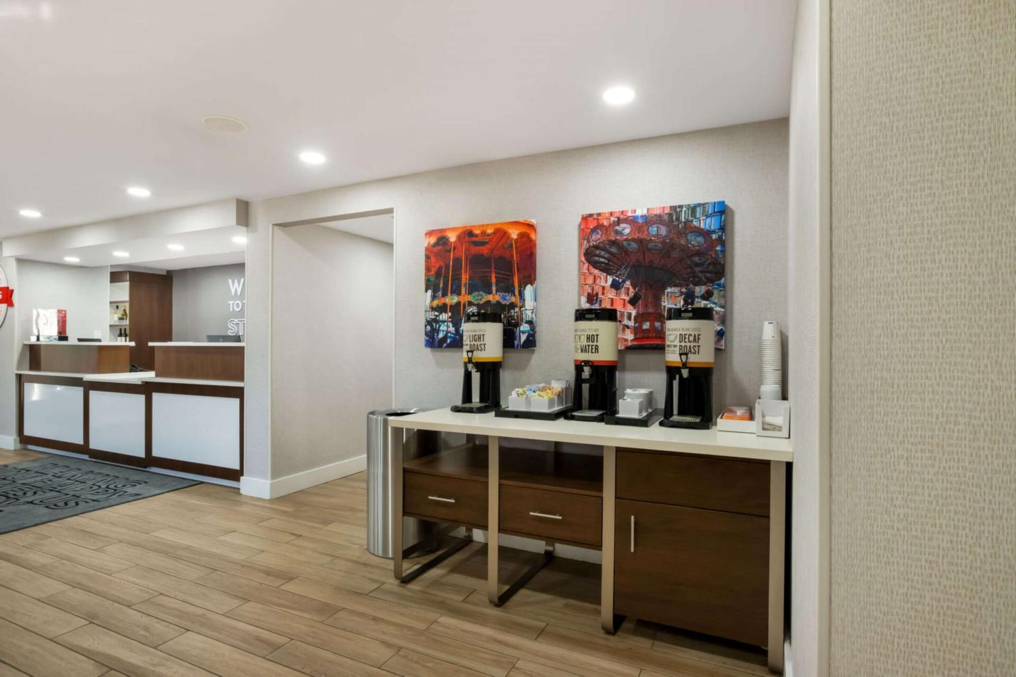Hampton Inn Philadelphia/Willow Grove Eksteriør billede